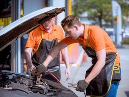 Decoding the 'Check Engine' Light and Engine Diagnostics